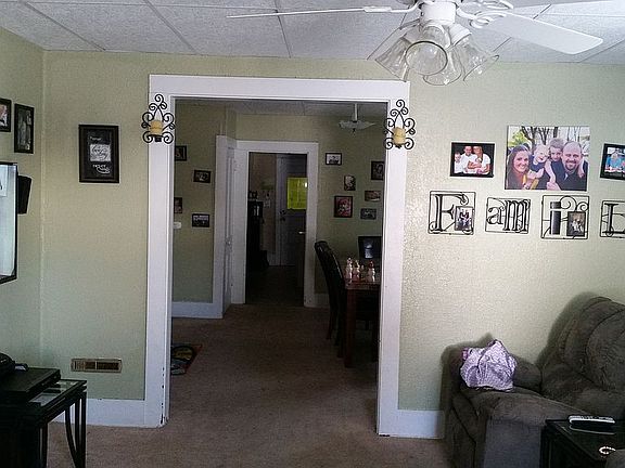 2nd image of 403 E Osage St