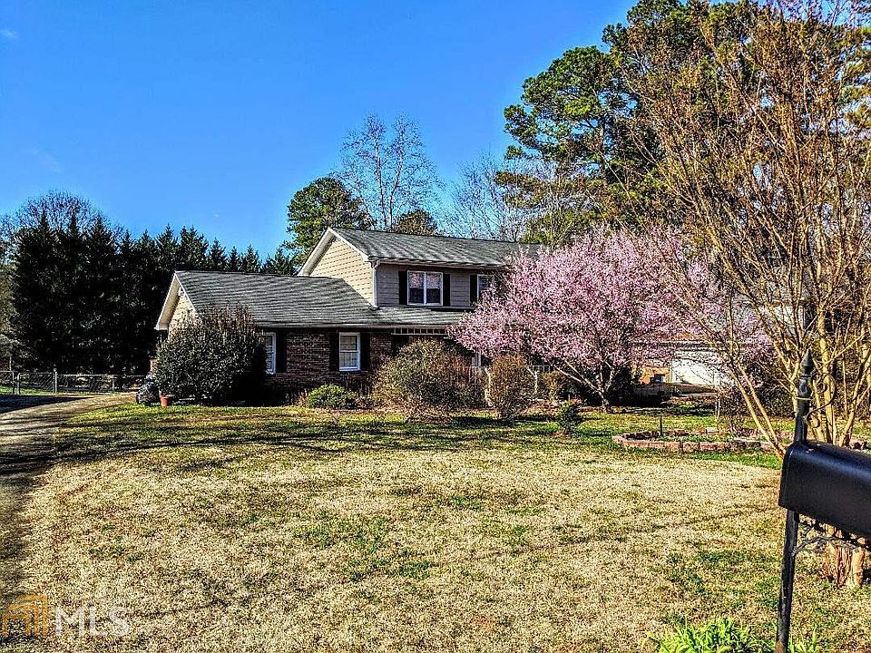 2nd image of 4624 Cinco Dr