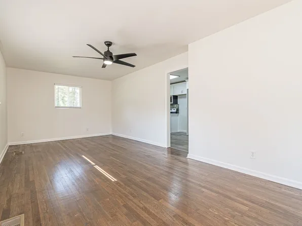 1506 Janmar Dr, Decatur, GA 30032