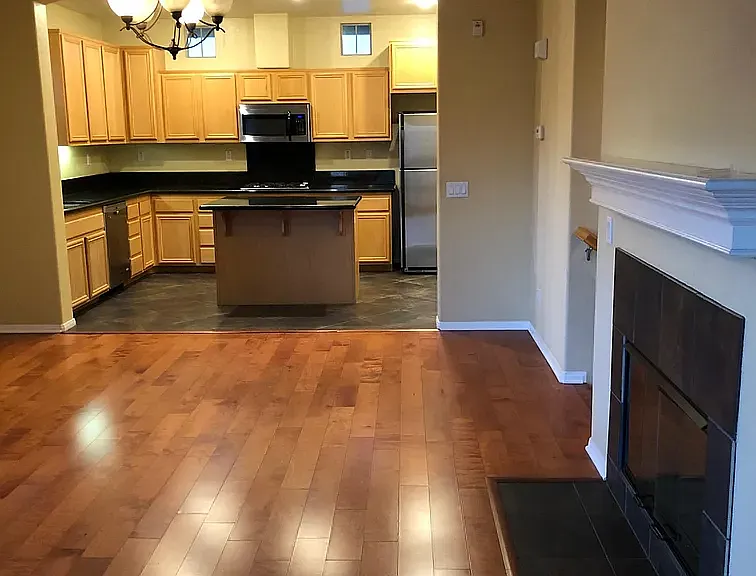 374 Plateau Ave — Photo 5