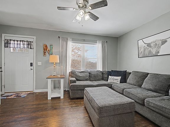 5th image of 112 Valleywood Ct