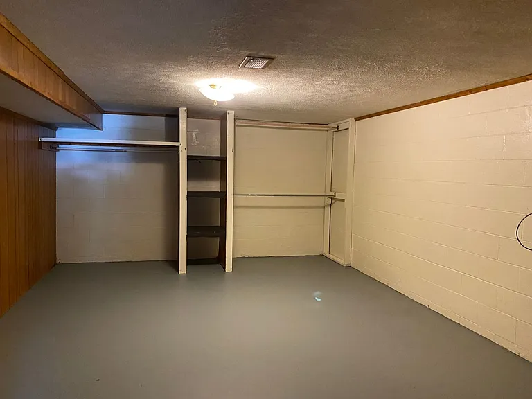 2600 Cleveland Ave — Photo 11