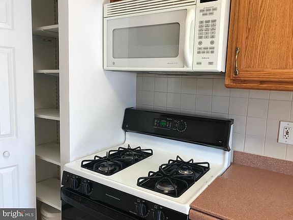 4th image of 3601 5th St S APT 512