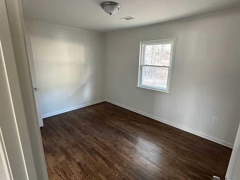 Woodland Cir NW — Photo 6