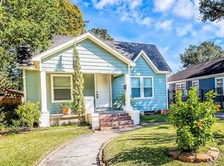 2828 Robertson St, Houston, TX 77009