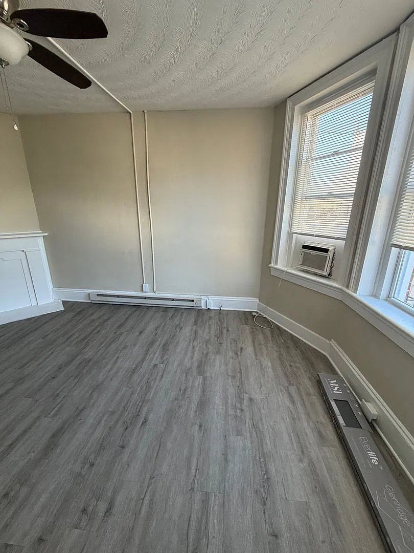 Dinwiddie Place Apts — Photo 3