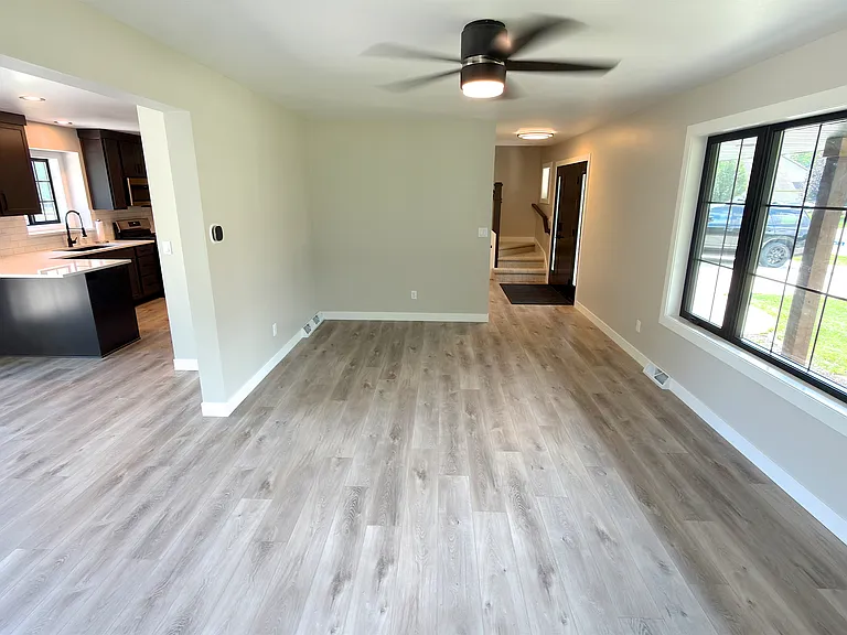 W2012 Fairfield Ln — Photo 6