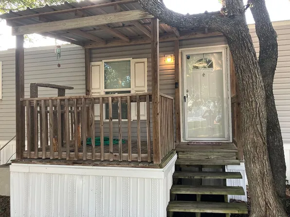 117 Oak Trl, College Station, TX 77845