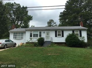 6000 Shepherd Ln, Lanham, MD