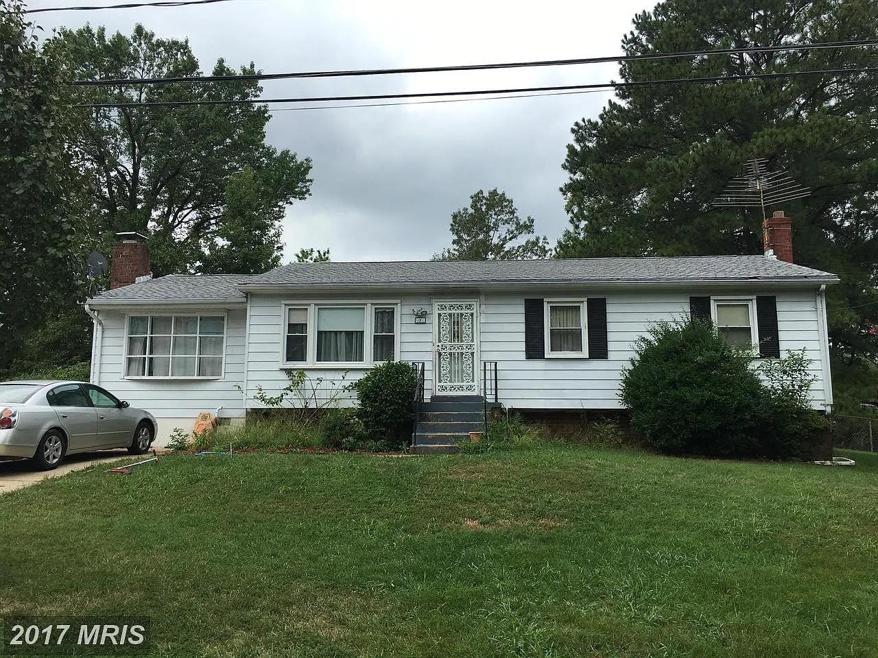 6000 Shepherd Ln photo 1