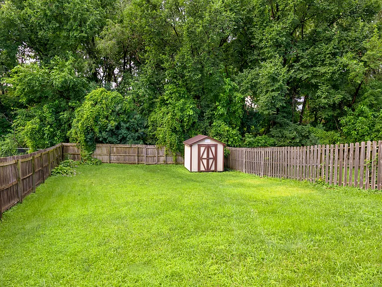 5118 Bel Aire Rd — Photo 5