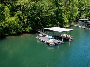 117 Running Bear Ln, Sunset, SC 29685