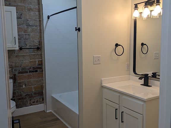 3rd image of 120 N Sprigg St APT 2