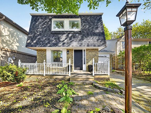 4th image of 33 Harrison Ct