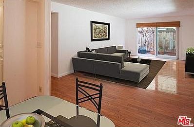 5th image of 6724 Hillpark Dr APT 104