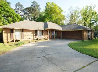 1500 Hickory Bnd, Columbia, MS 39429