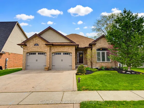 808 Stonegate Dr, Woodstock, ON N4V 1H6