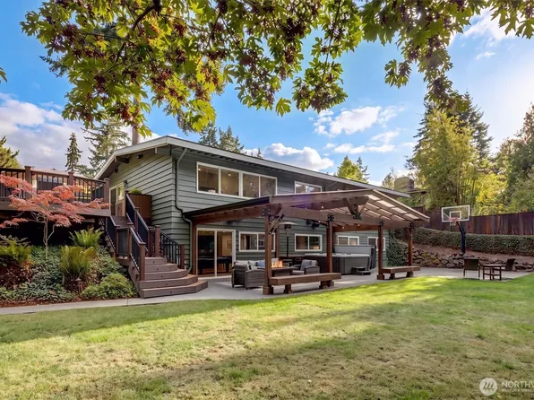 16728 SE 12th St, Bellevue, WA 98008
