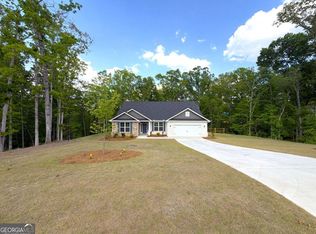 3305 Trevi Trl, Douglasville, GA 30135