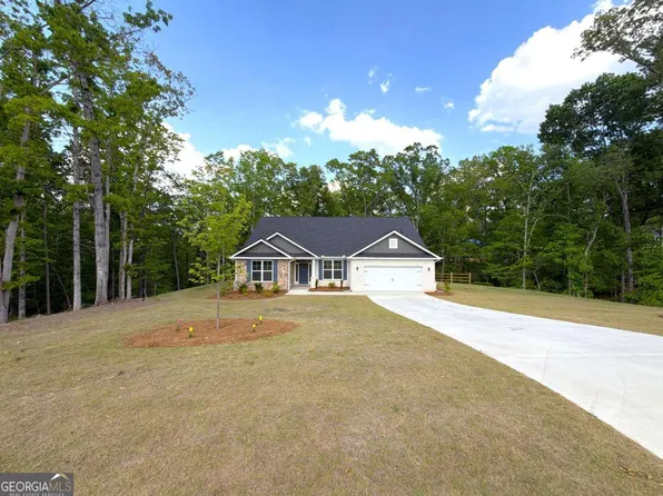 3305 Trevi Trl, Douglasville, GA 30135