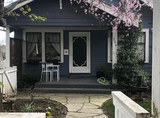 206 27th Ave E, Seattle, WA 98112