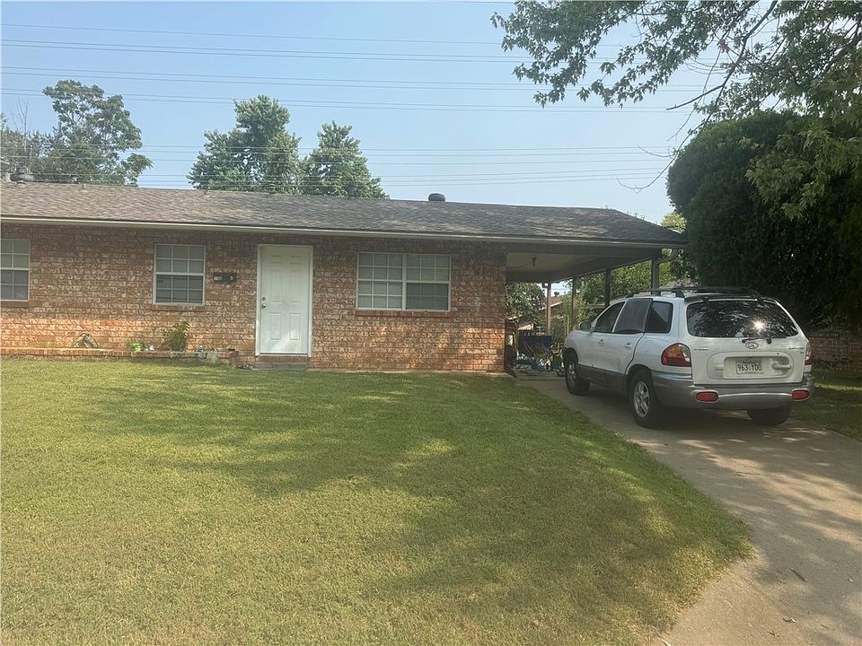 2nd image of 1100 Crawford Ave