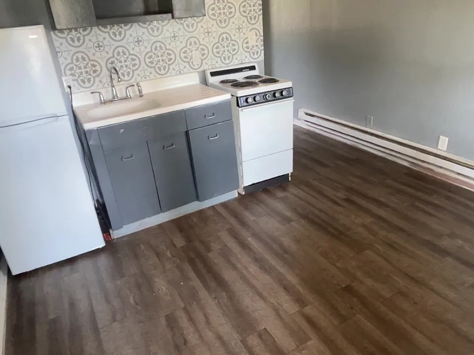 105 W Lafayette St #115