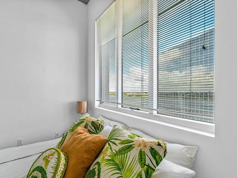 300 S Australian Ave #1605 — Photo 15