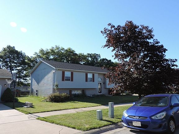 3rd image of 521 E Hansen Blvd