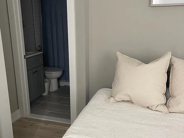 2547 Grays Ferry Ave #3 — Photo 20