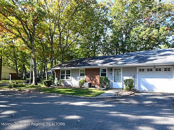 4th image of 280D Kingston Court