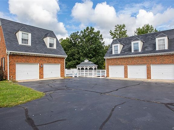 3rd image of 5432 Winsmith Dr