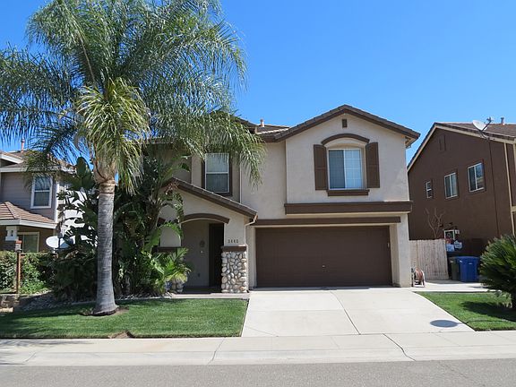 2nd image of 3445 Delphinium Way