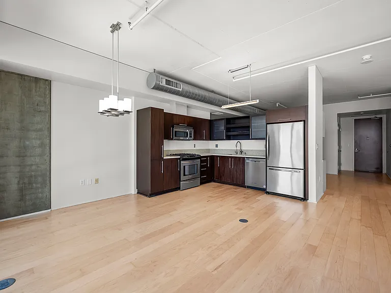 1100 S Hope St #1410 — Photo 27