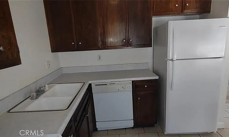 3890 N Lugo Ave — Photo 10