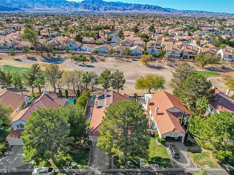 5429 Painted Sunrise Dr — Photo 66