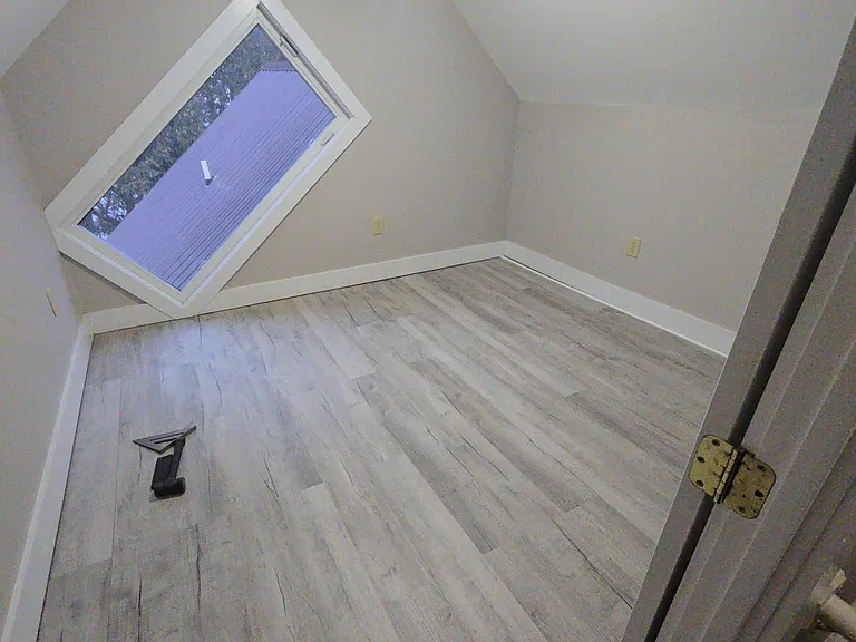 222 Cliff St #3 — Photo 4