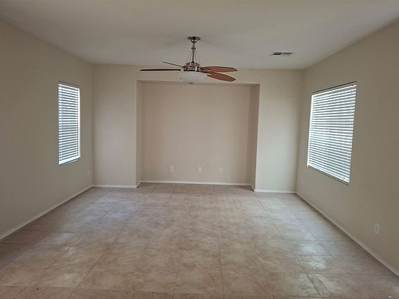 5th image of 2820 Dowitcher Ave