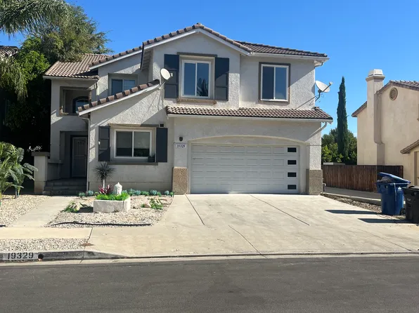 19329 Runnymede St, Reseda, CA 91335