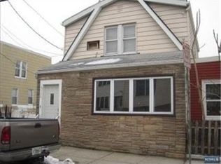 6002 Jefferson St, West New York, NJ 07093