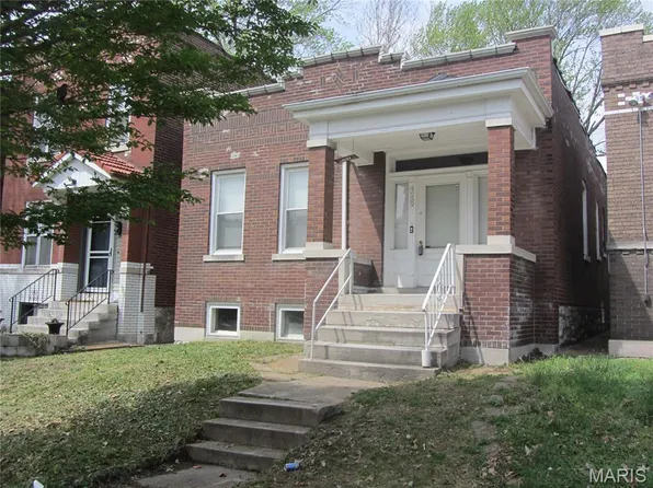 4659 Tennessee Ave, Saint Louis, MO 63111