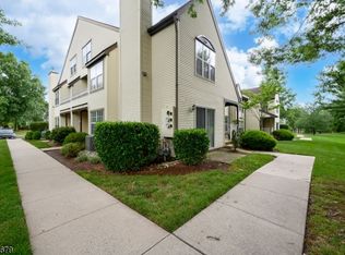 3005 Vroom Dr, Bridgewater, NJ 08807