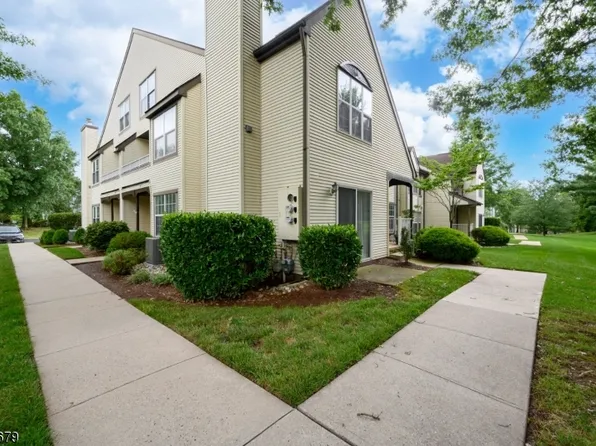 3005 Vroom Dr, Bridgewater Twp., NJ 08807