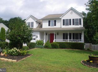 8504 S Oaks Ct, Fredericksburg, VA 22407