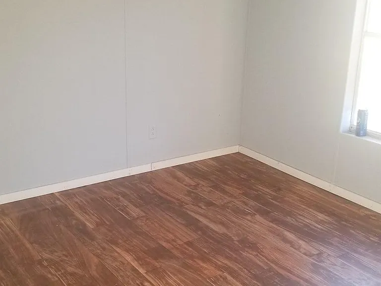 55 Valley View Dr — Photo 8