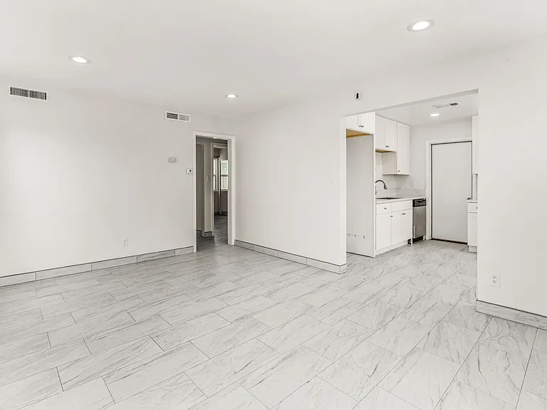 3728 Odom St — Photo 4