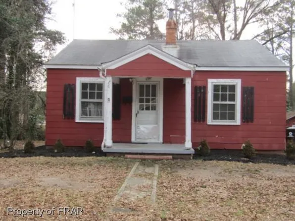 807 N Steele St, Sanford, NC 27330