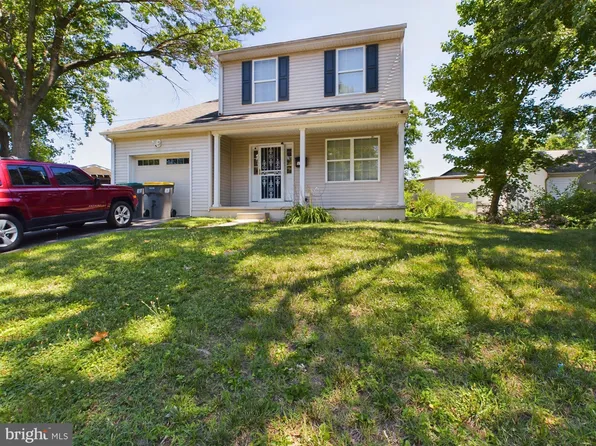 402 3rd St, New Castle, DE 19720