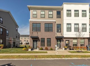 29 Midway Rd N, Farmingdale, NJ 07727