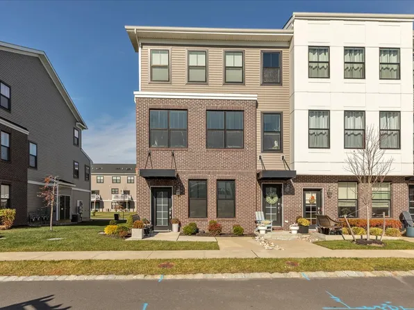 29 Midway Rd N, Farmingdale, NJ 07727